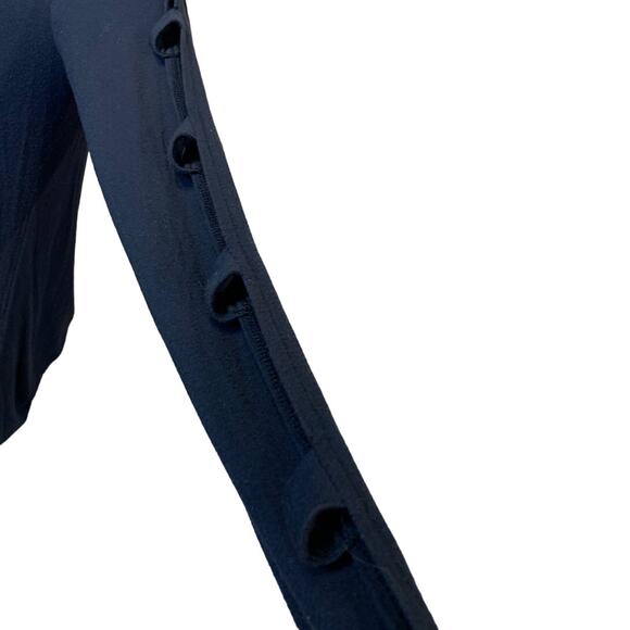 Upcycled Hand Printed Large White Cockatoo Parrot Ukraine Artist Fundraiser Tee - Picture 3 of 5